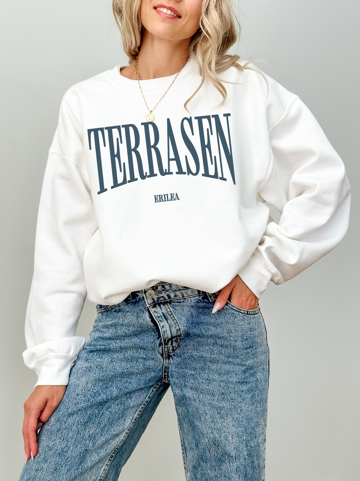 Throne Of Glass Merch | Terrasen Sweatshirt